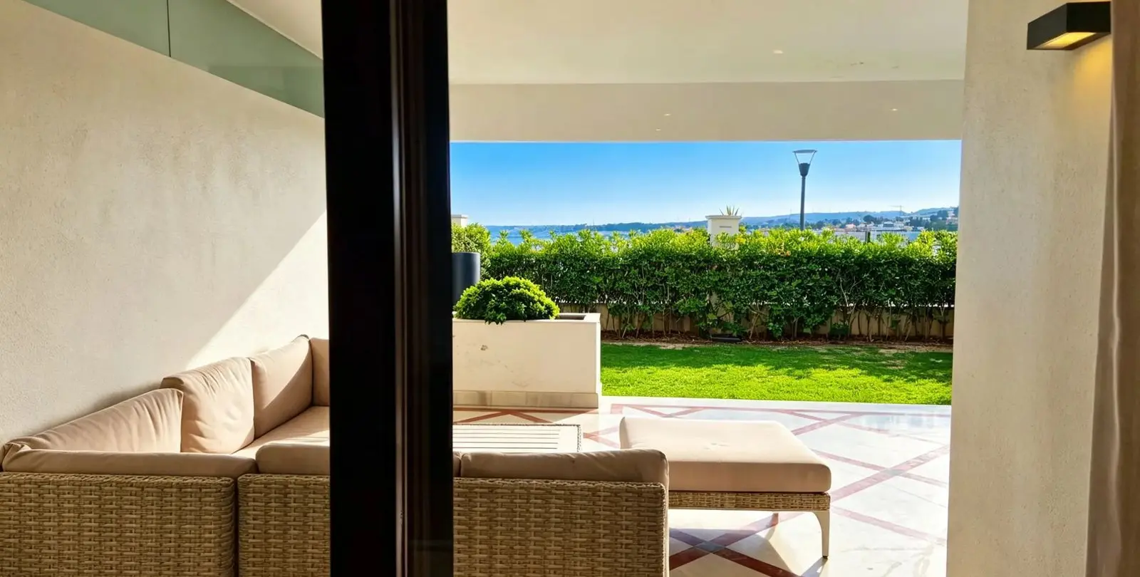 Venta de apartamento en planta baja en Estepona 27