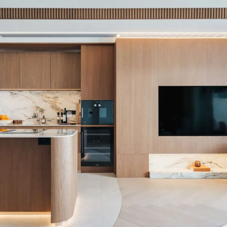 Sale of middle floor apartment in The Golden Mile
