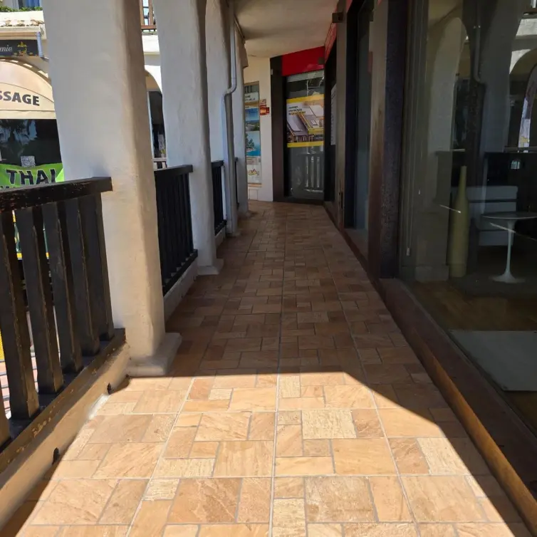 Venta de local comercial en Benalmadena