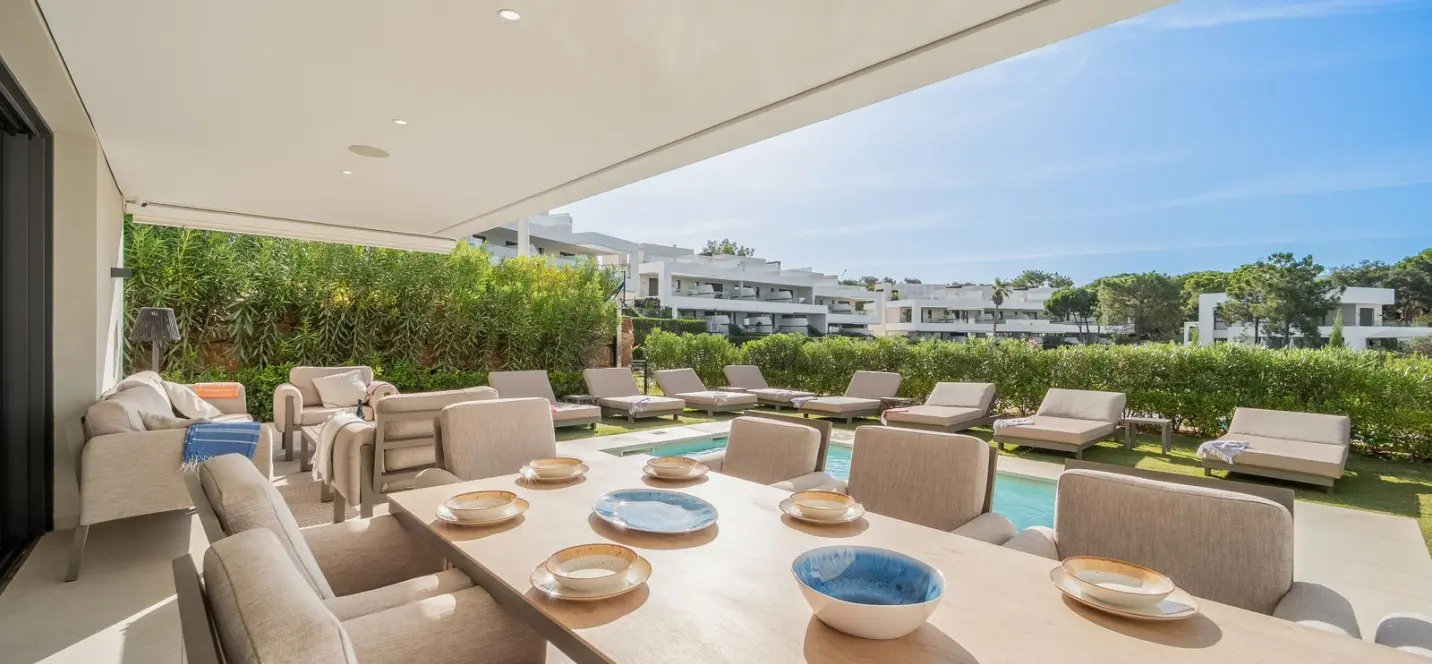 Venta de villa independiente en Elviria 0
