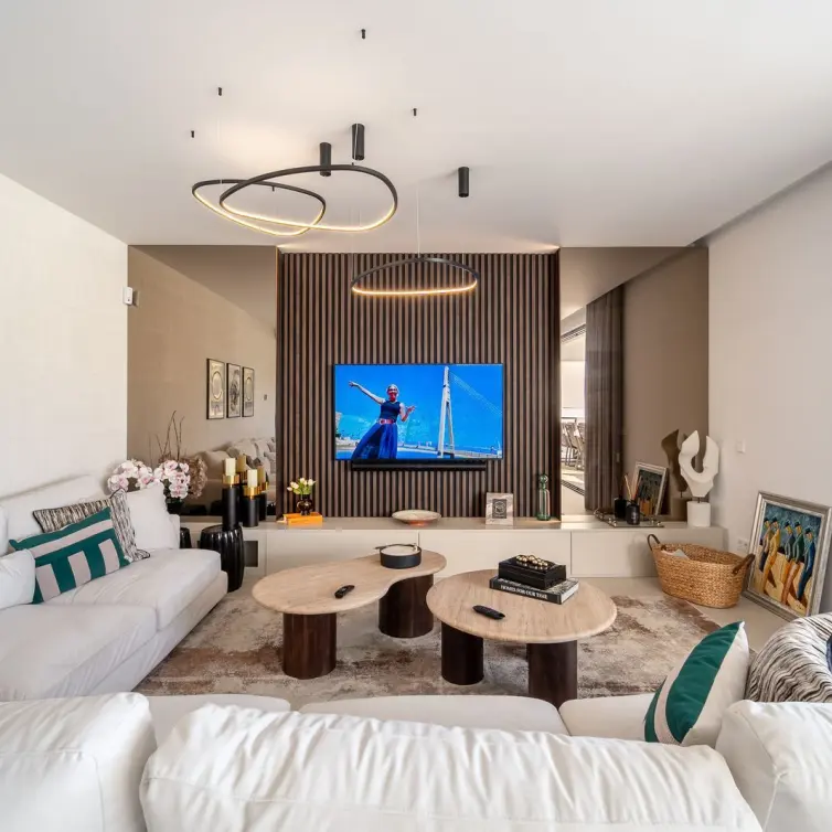 Venta de villa independiente en Elviria