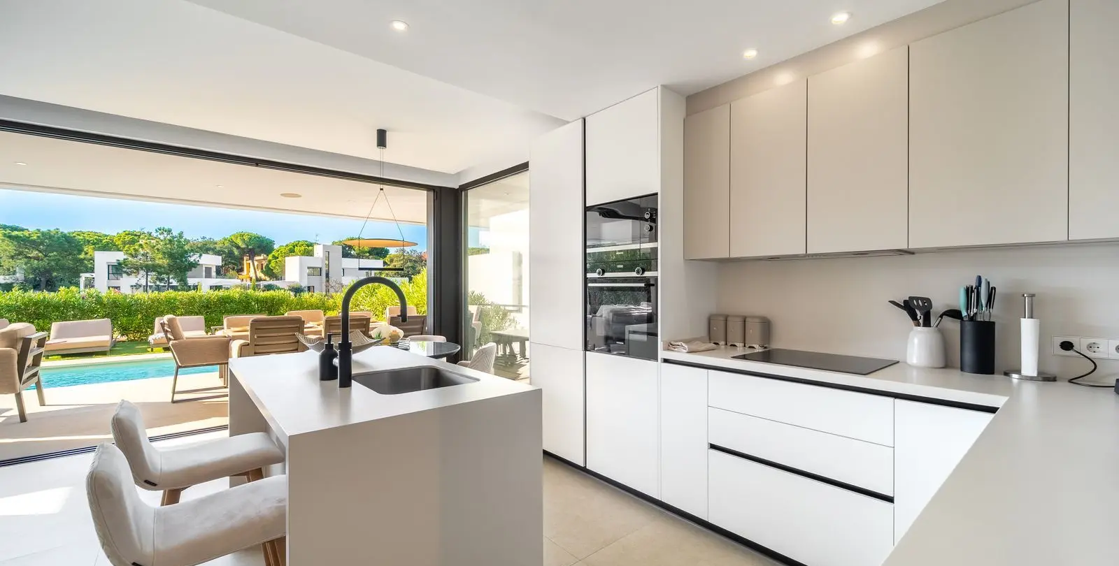 Venta de villa independiente en Elviria 5