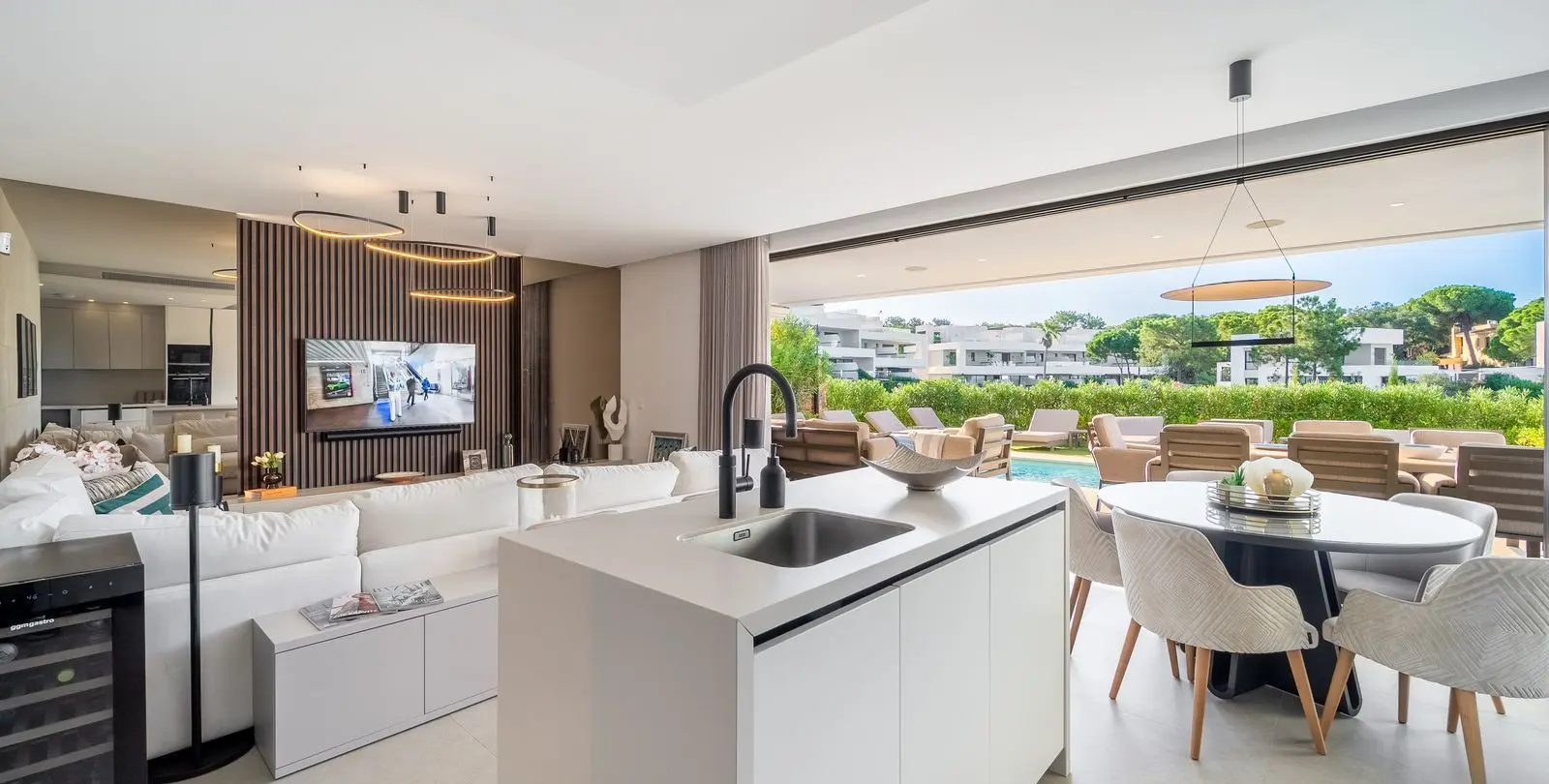 Venta de villa independiente en Elviria 6