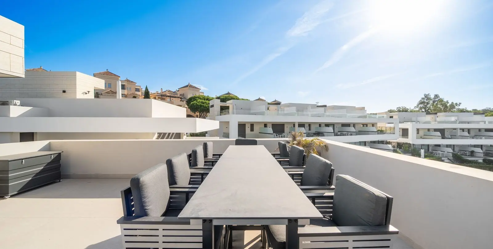 Venta de villa independiente en Elviria 27