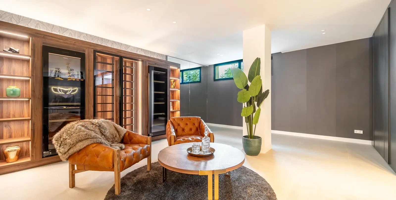 Venta de villa independiente en Elviria 41