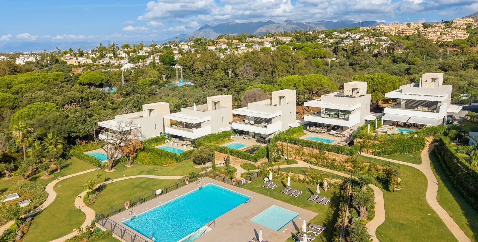 Venta de villa independiente en Elviria 65
