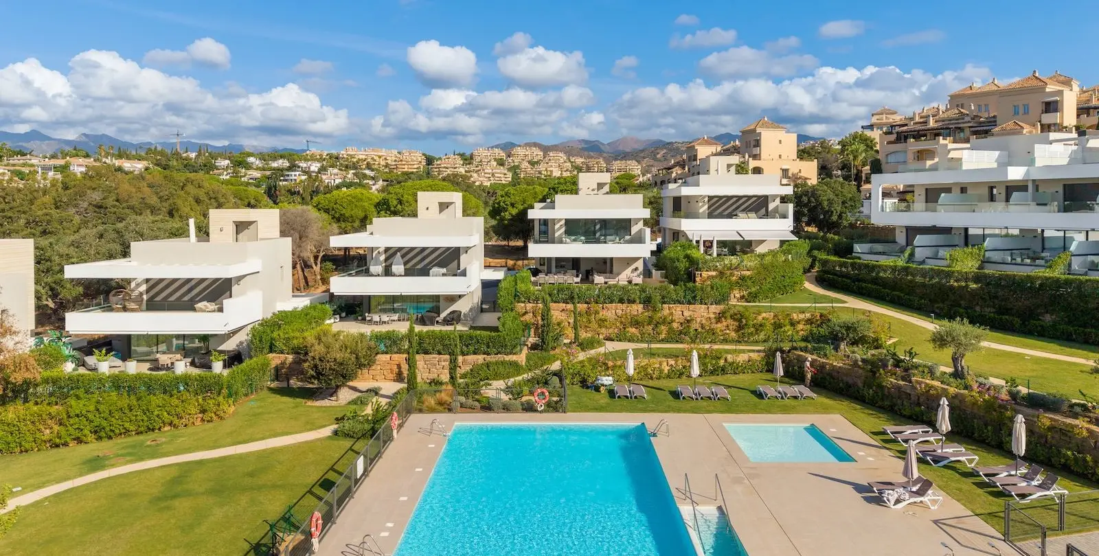 Venta de villa independiente en Elviria 67