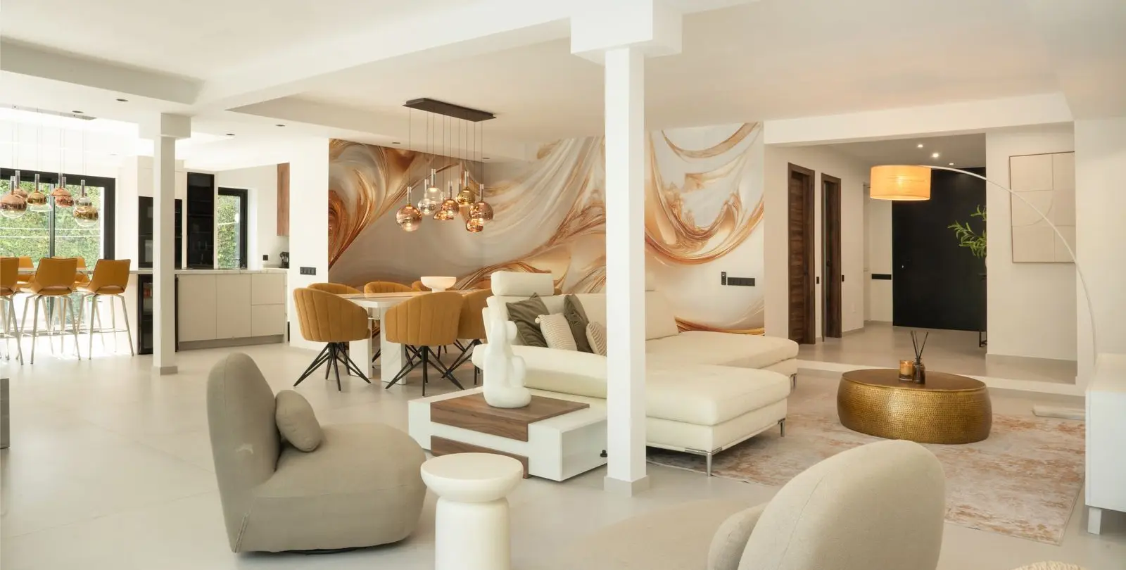 Venta de villa independiente en El Paraiso 15