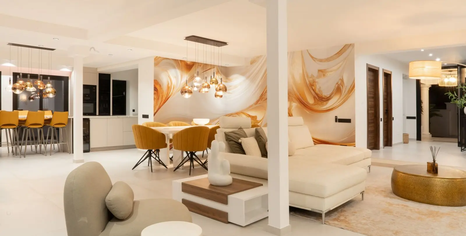 Venta de villa independiente en El Paraiso 16