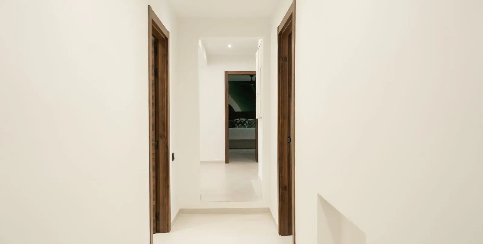 Venta de villa independiente en El Paraiso 97
