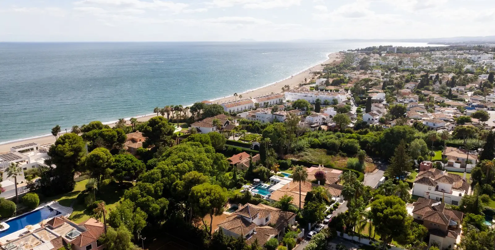 Venta de villa independiente en El Paraiso 129
