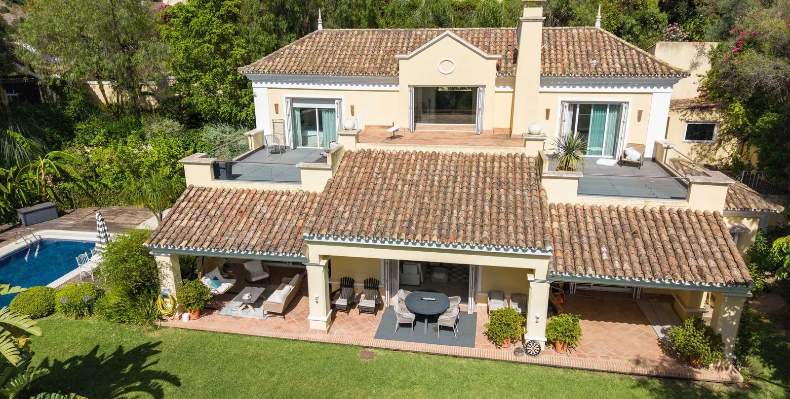 Venta de villa independiente en La Quinta 6