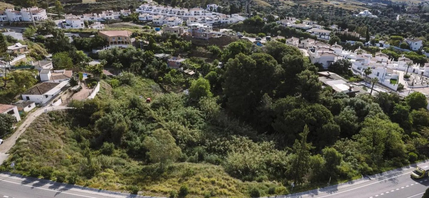 Venta de parcela residencial en Mijas 3