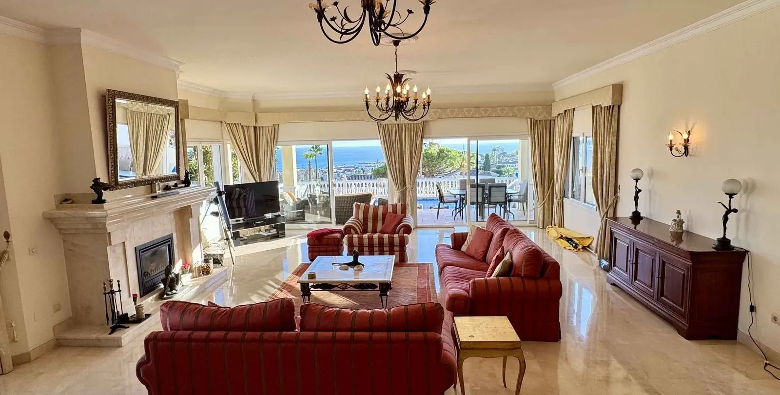 Venta de villa independiente en Riviera del Sol 7