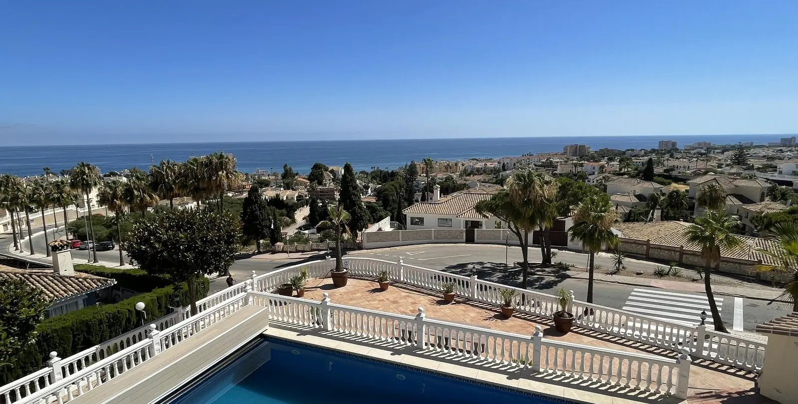 Venta de villa independiente en Riviera del Sol 42