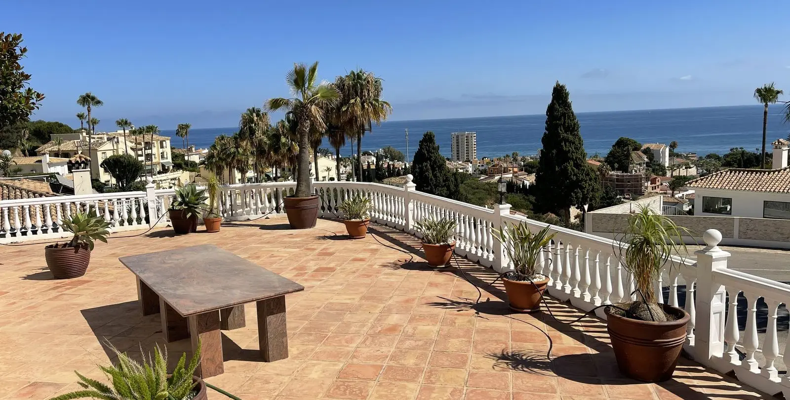 Venta de villa independiente en Riviera del Sol 44