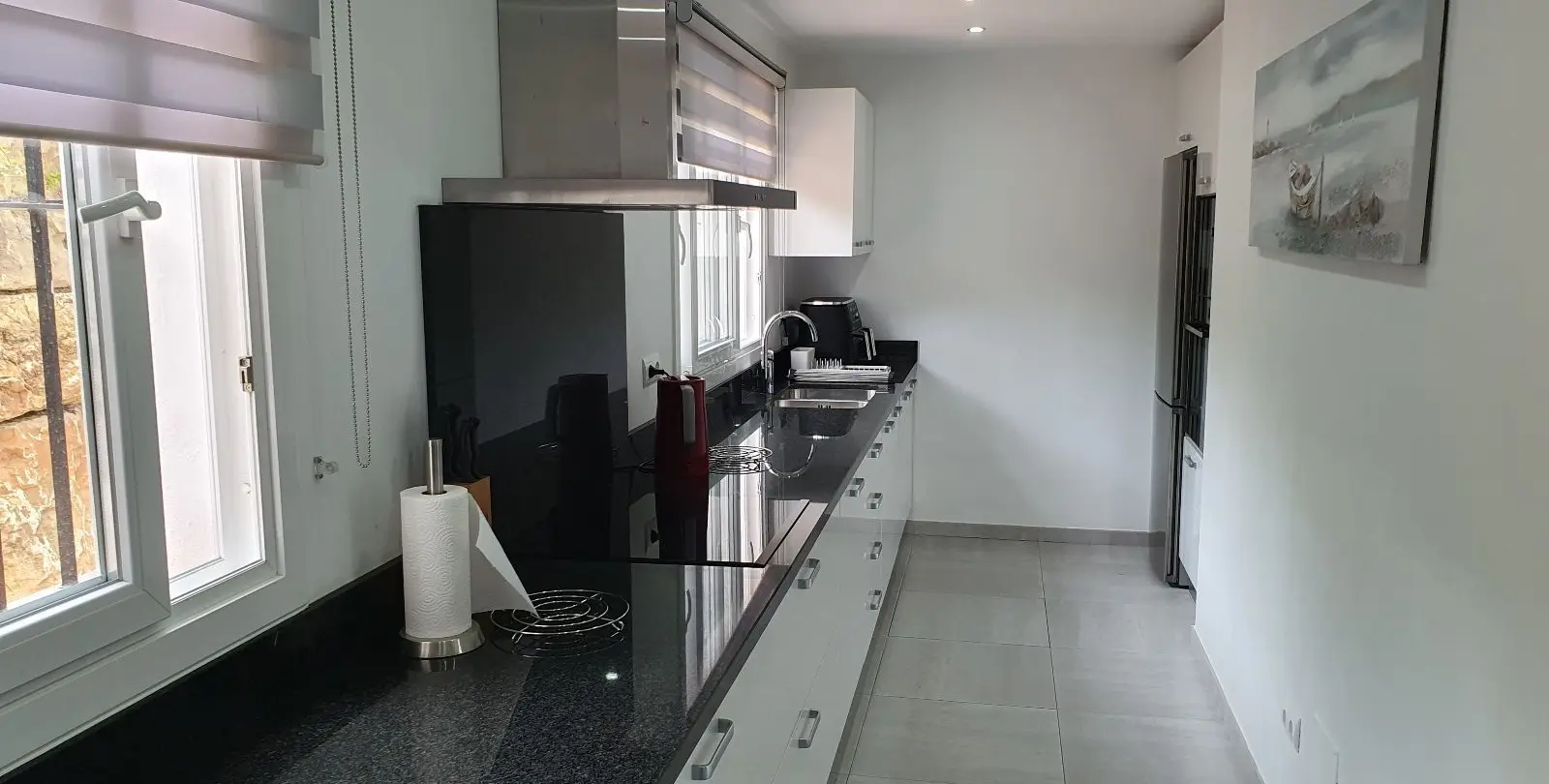 Sale of ground floor apartment in El Paraiso 10
