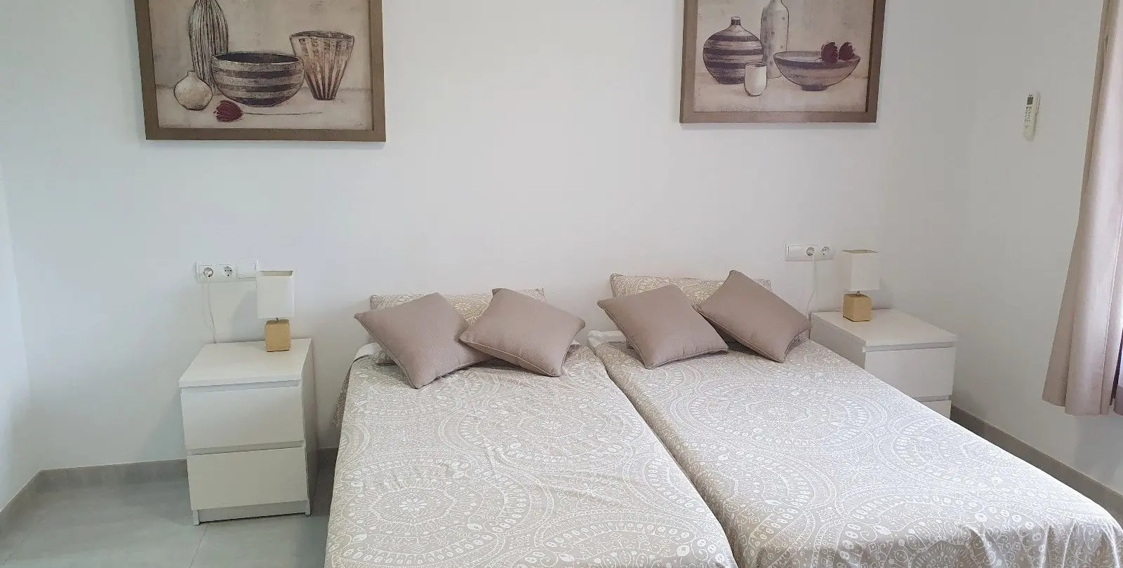 Sale of ground floor apartment in El Paraiso 13