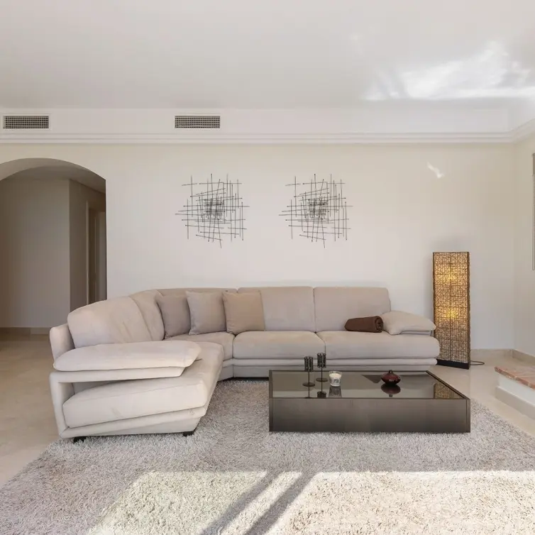 Sale of penthouse in Benahavís