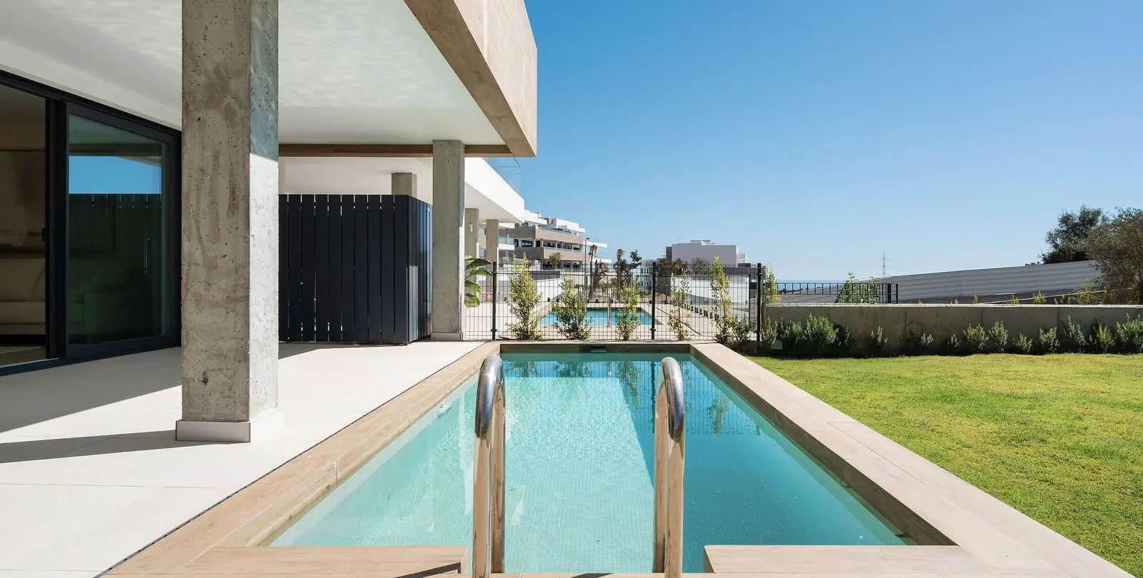 Sale of ground floor apartment in Altos de los Monteros 1