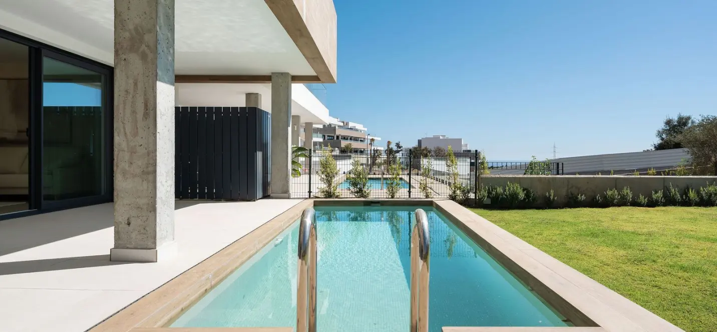 Sale of ground floor apartment in Altos de los Monteros 0