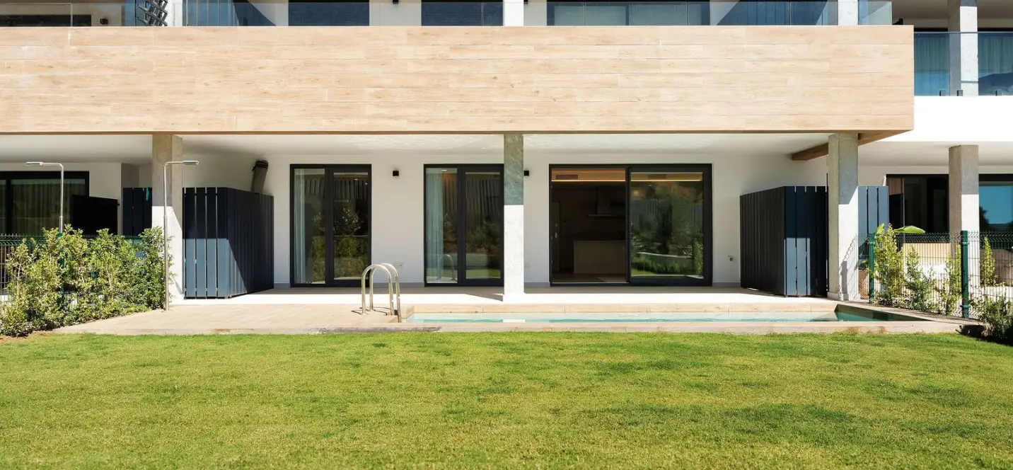 Sale of ground floor apartment in Altos de los Monteros 2
