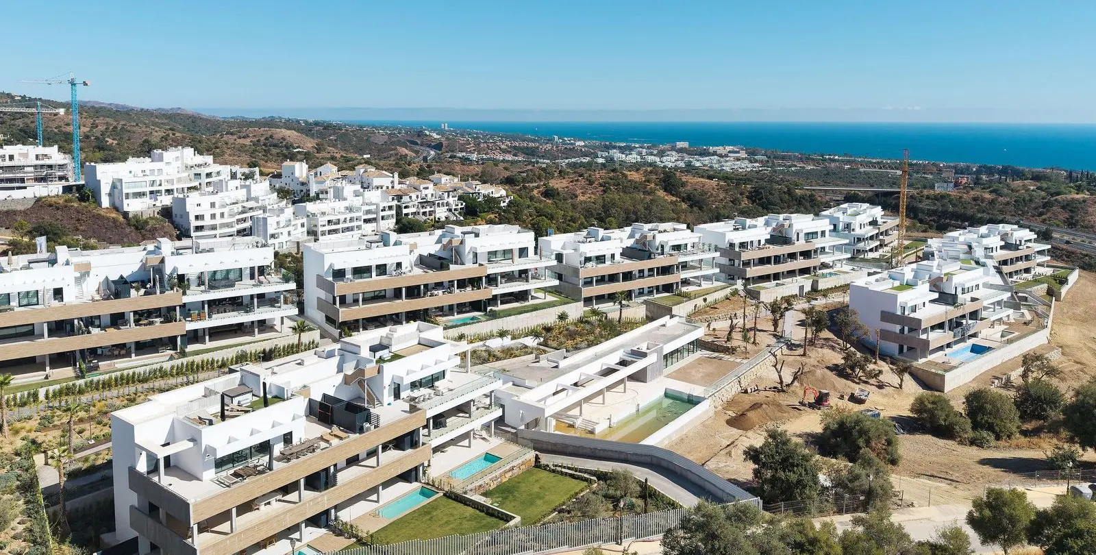 Sale of ground floor apartment in Altos de los Monteros 30