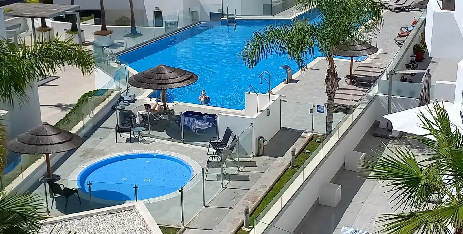 Sale of middle floor apartment in La Cala 7