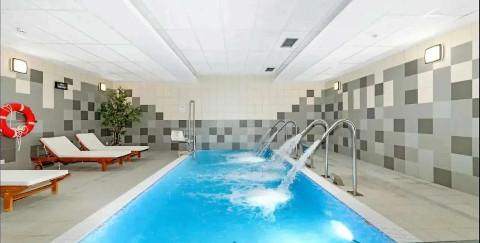 Sale of middle floor apartment in La Cala 16