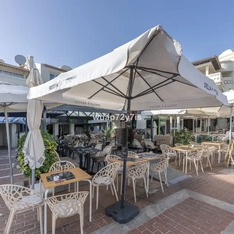 Sale of commercial premises in Benalmadena