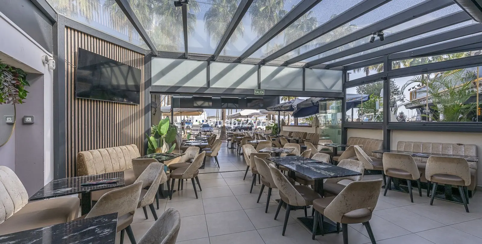 Sale of commercial premises in Benalmadena 12