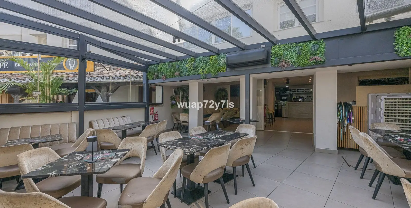 Sale of commercial premises in Benalmadena 13