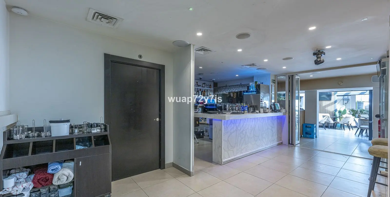 Sale of commercial premises in Benalmadena 15