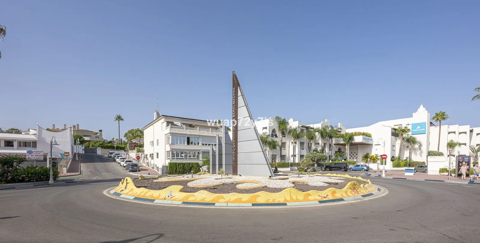 Sale of commercial premises in Benalmadena 25