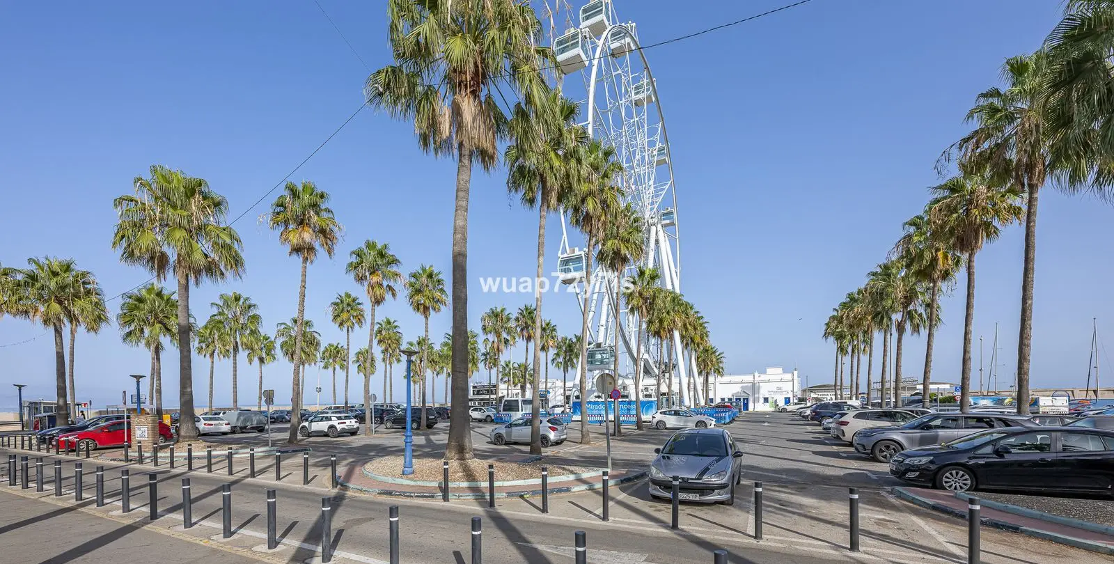 Sale of commercial premises in Benalmadena 28