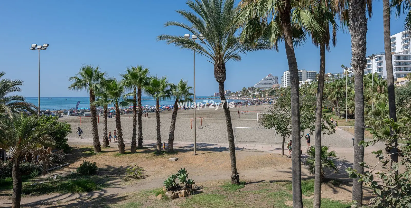 Sale of commercial premises in Benalmadena 43