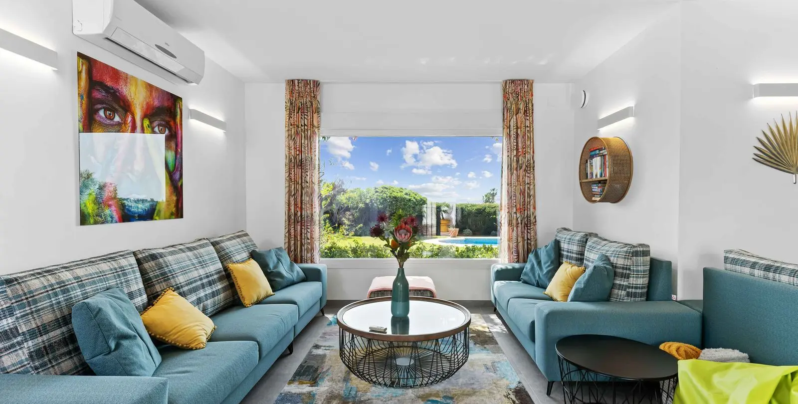 Sale of detached villa in Bel Air 2