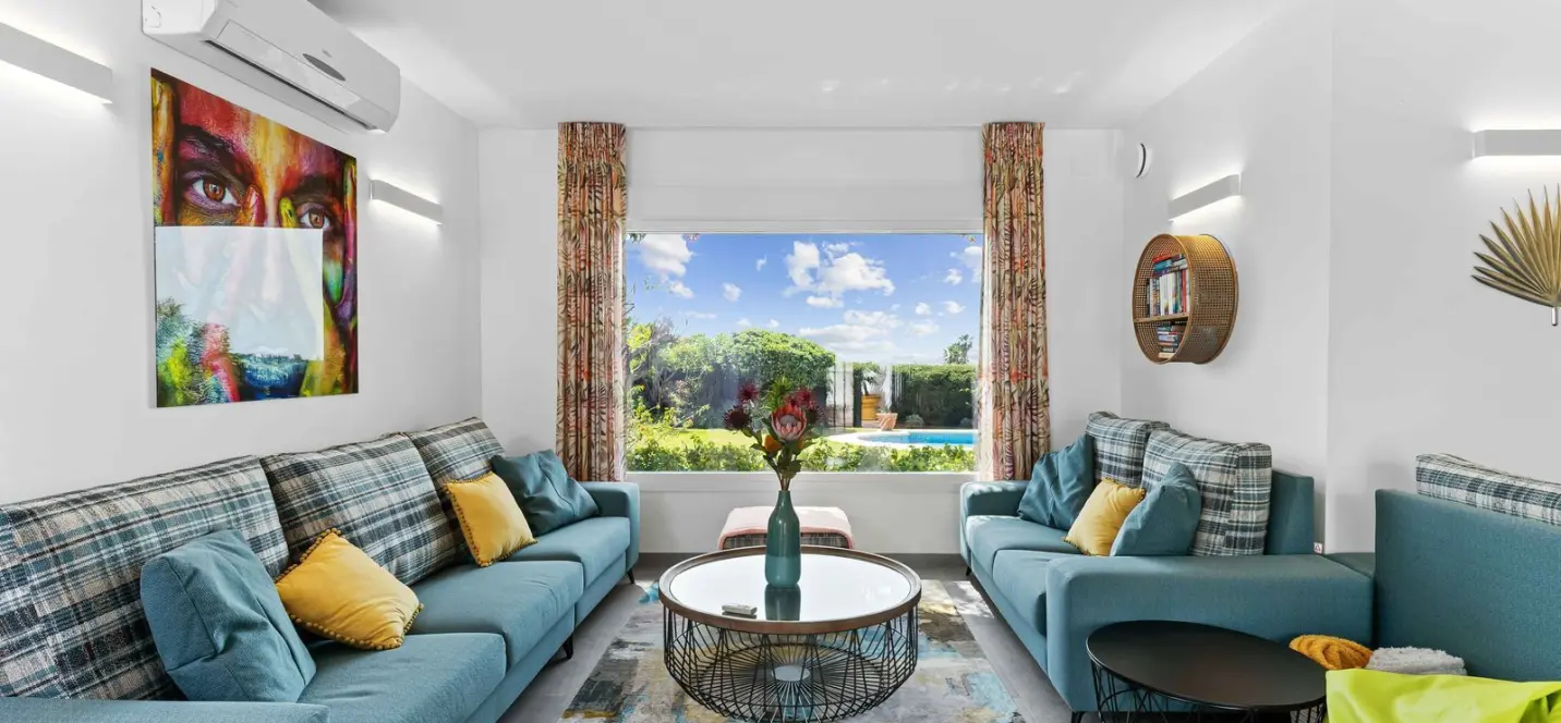 Sale of detached villa in Bel Air 1