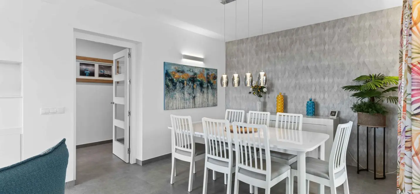 Sale of detached villa in Bel Air 2