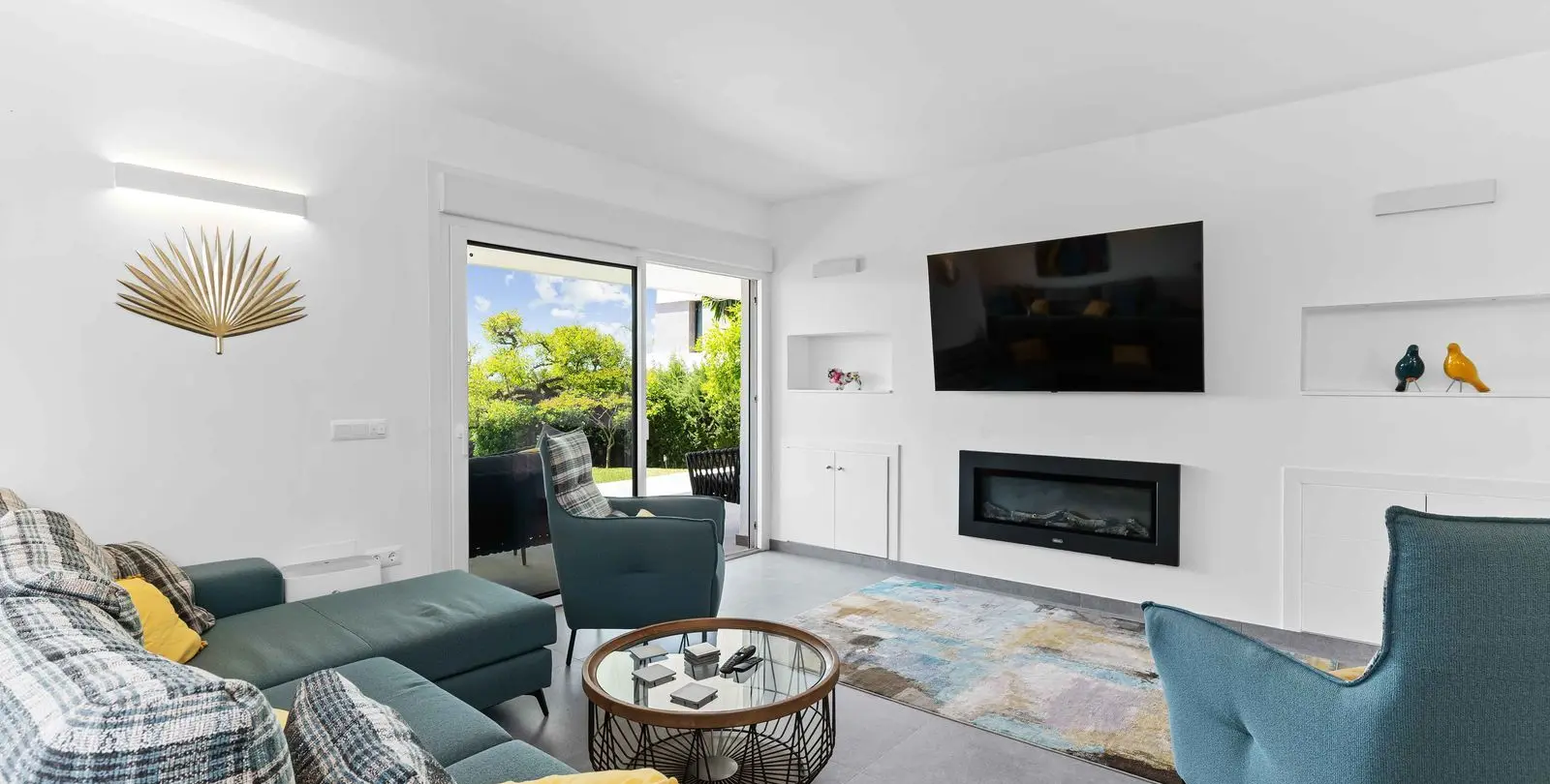 Sale of detached villa in Bel Air 9