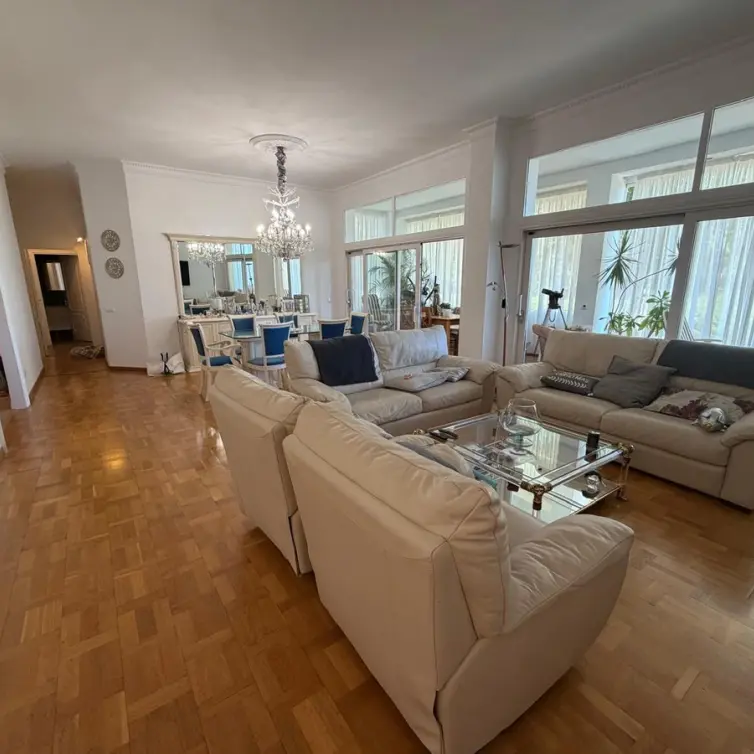Alquiler a largo plazo de apartamento en planta baja en El Paraiso