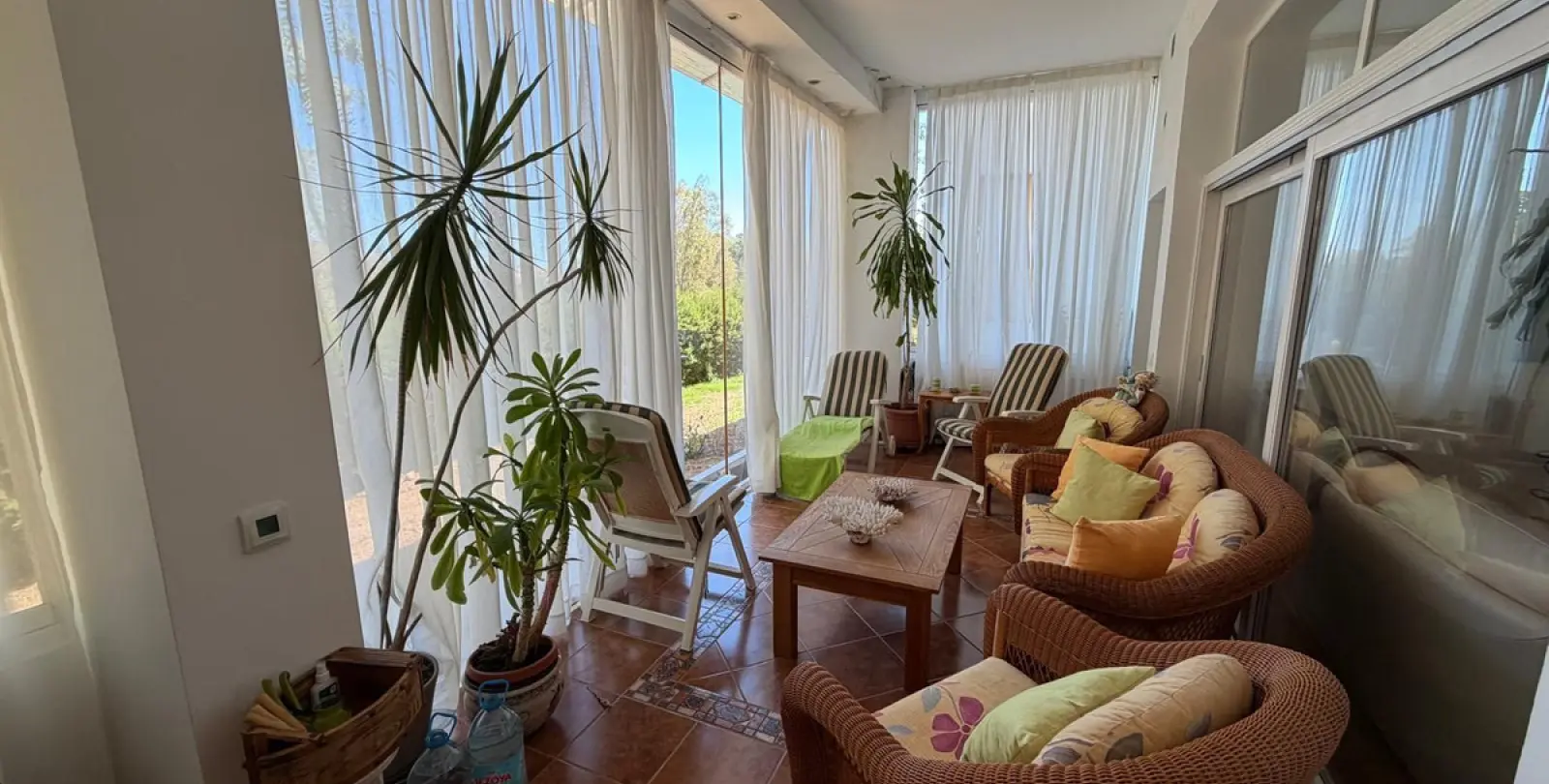 Alquiler a largo plazo de apartamento en planta baja en El Paraiso 12