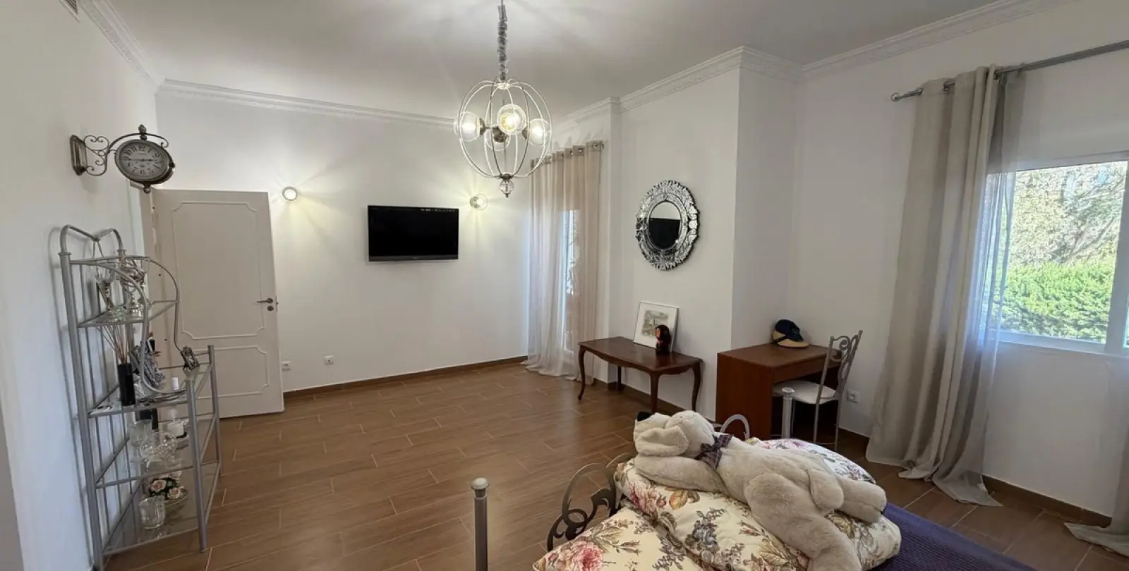 Alquiler a largo plazo de apartamento en planta baja en El Paraiso 21