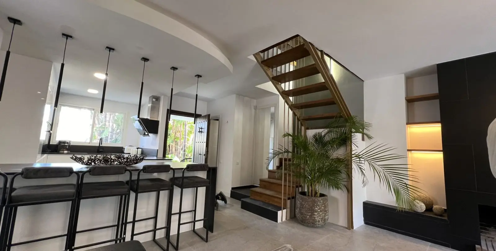 Short-term rent of semi-detached house in Nueva Andalucía 6