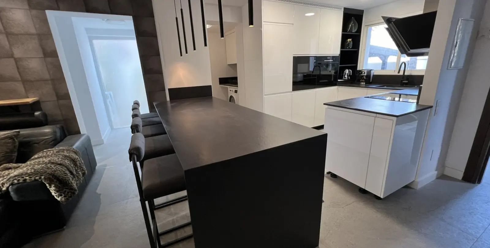 Short-term rent of semi-detached house in Nueva Andalucía 8