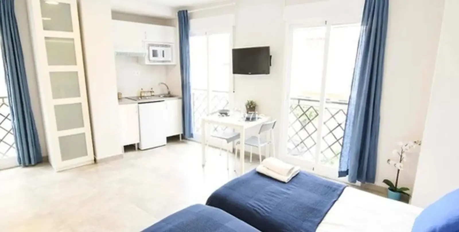 Sale of hotel in Málaga 19