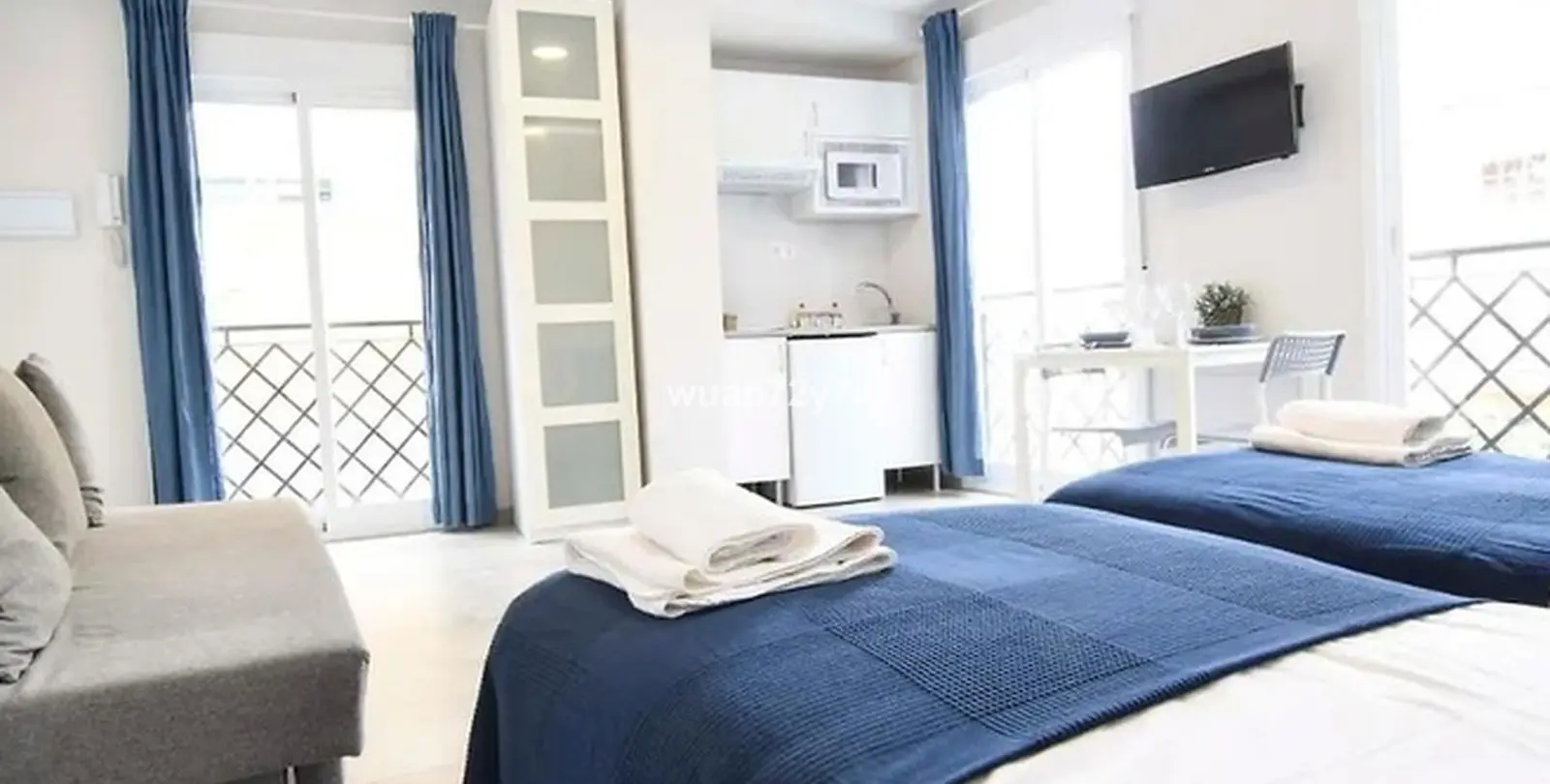Sale of hotel in Málaga 22