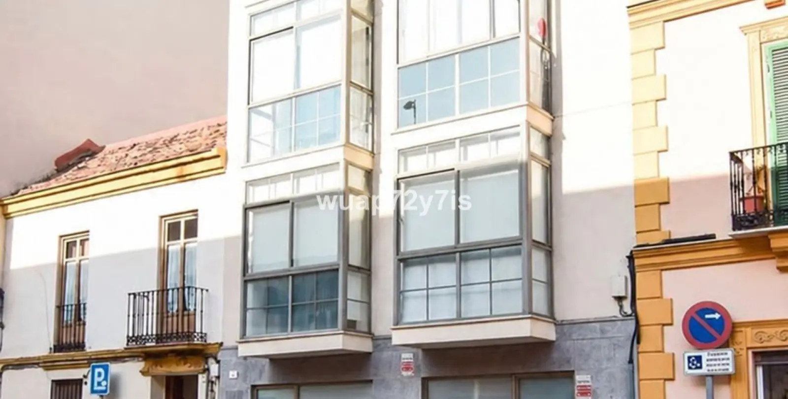 Sale of hotel in Málaga 29