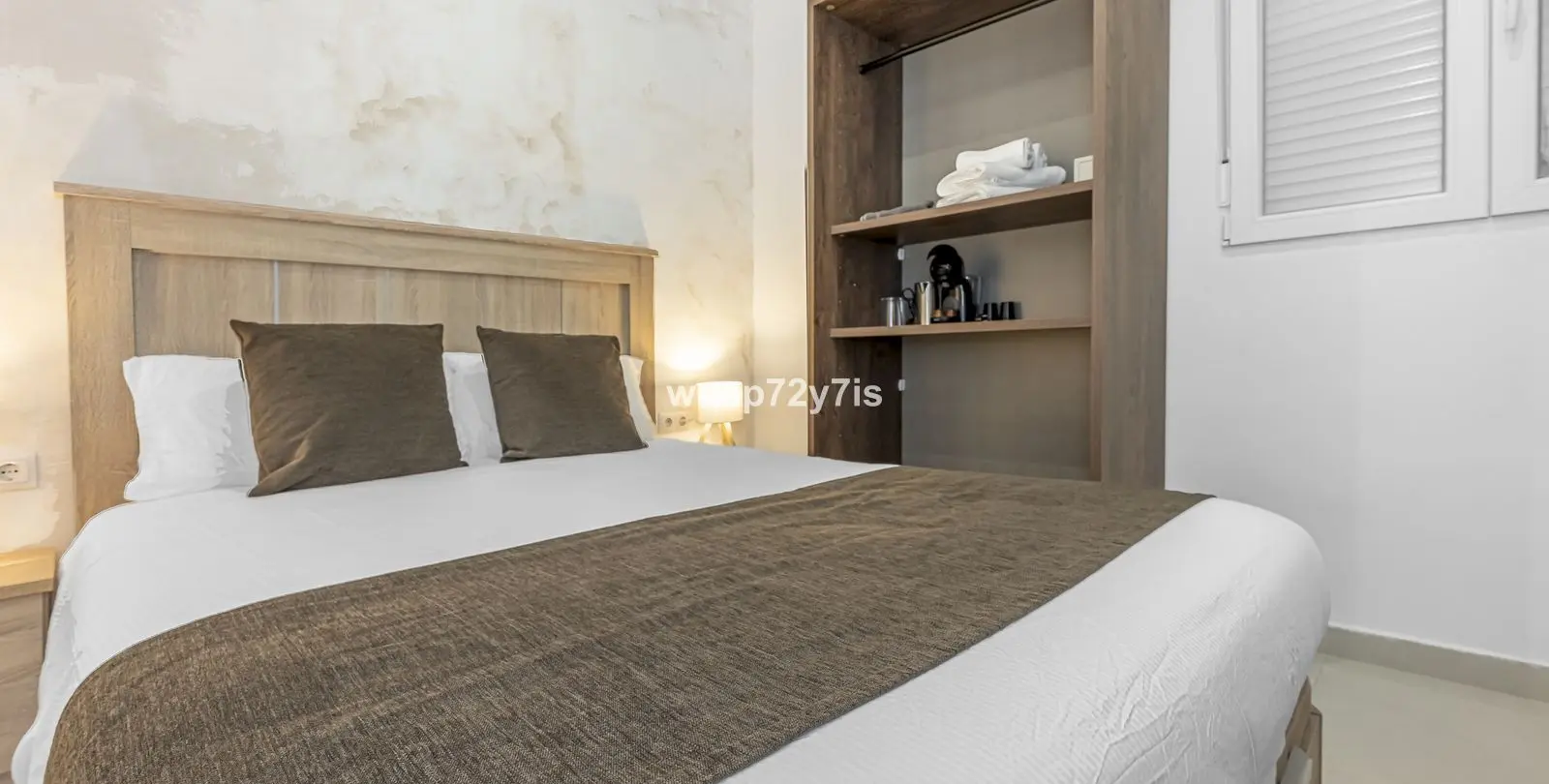 Sale of hotel in Málaga 34