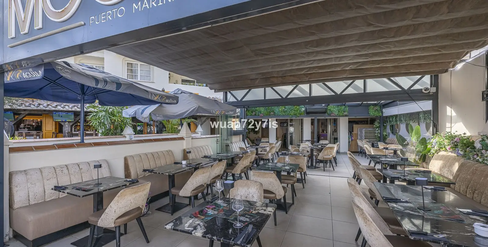 Sale of hotel in Málaga 46